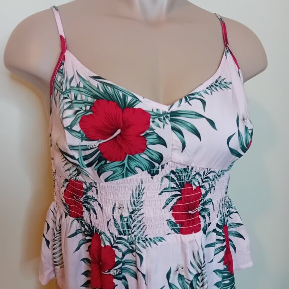 NWOT Modern Guess Floral Cami Crop Top Smocked Peplum Tropical Vacation Beach M - Picture 8 of 16